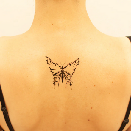 Tatuaje Temporal Mariposa Tribal - Tattoonie