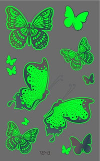 Adorable tatuaje temporal de Mariposas que brillan
