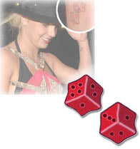 Britney Spears - Wärfeln Tattoo