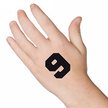 Nummer 9 (Neun) Tattoo