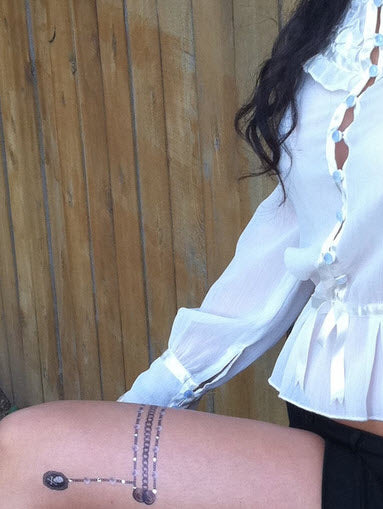 Chaînes & Perles Skyn Demure Tattoos