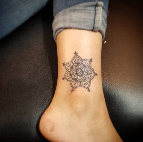 Strepik Flower Tattoo