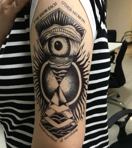 25 Awesome Geometric Animal Tattoos