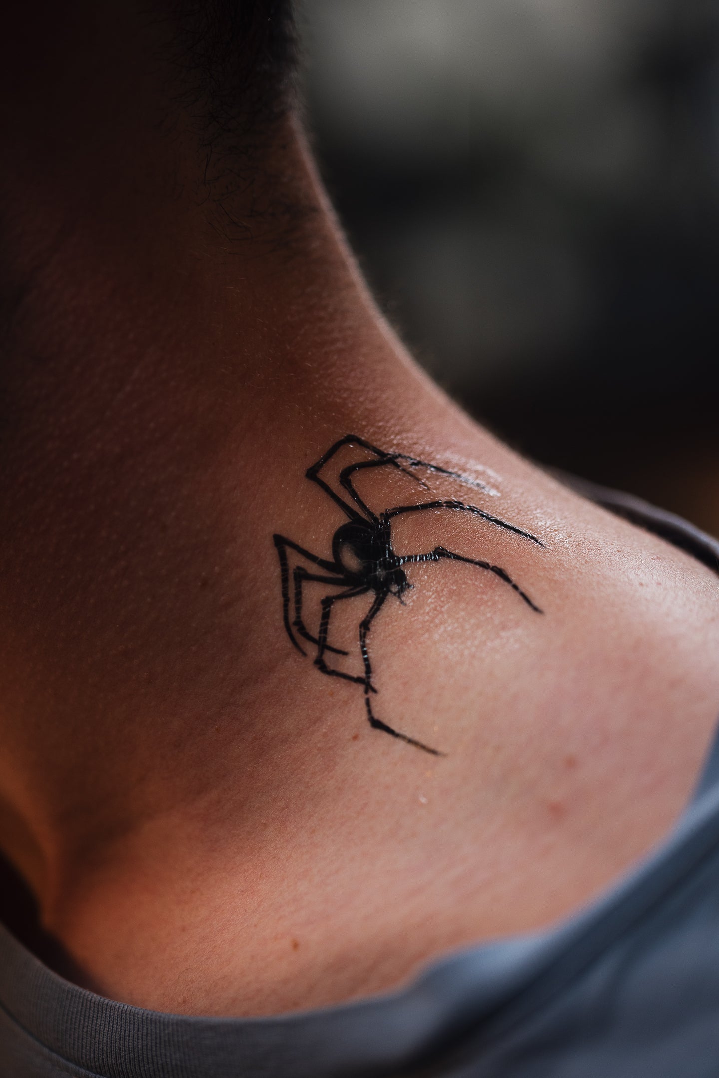 Tinsley Temporary Neck Tattoo - Spider