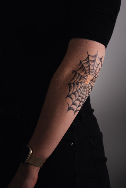Tinsley Telaraña Tatuaje