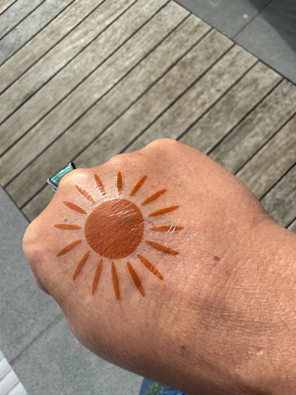 Tijdelijke tattoo tegen verbranding - Zon