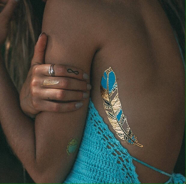 Gold, Green and Black Metallic Feathers (16 Tattoos)