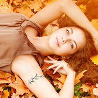 Autumn Acorn Armband Tattoo
