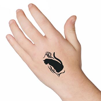 Zwarte Kat Tattoo