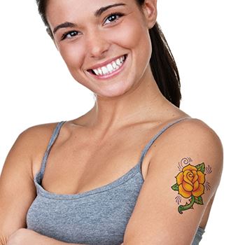 Klassische Gelbe Rose Tattoo
