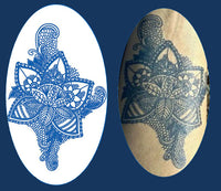 Tatuagem em Azul Cerâmica de Uma Flor