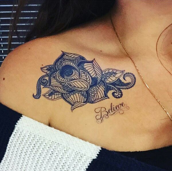 Tatuaje De Rosa Azul De Delft
