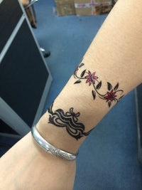 Flores Alegría Tatuaje