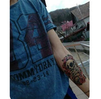Tatuaggio Manica Teschio & Rose Freedom