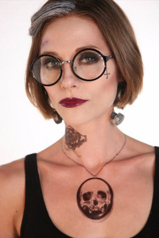Gothic Zwarte Rozen Tattoo