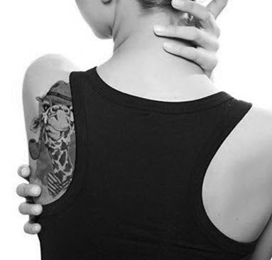 Tatuaggio Giraffa Hipster Nera