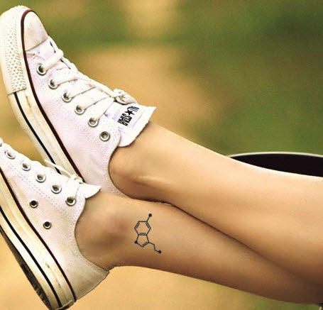 Serotonin Tattoo – Tattoo for a week