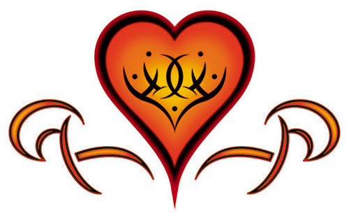 Tatuaje Tribal Del Corazón Caliente